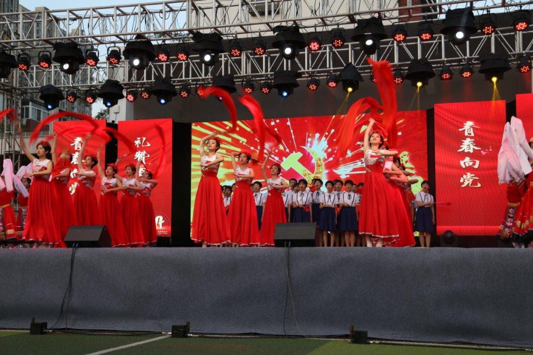 赫塔费主帅:格林伍德是一名伟大的球员,他也需要队友的帮助